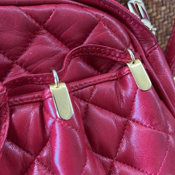 Judith Leiber Red Quilted Crossbody Bag with Diamond Pattern Kid leather - Picture 14 of 14